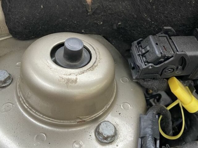 Шкода Фабия 2005 в Чернигове на Automoto.ua Бежевый Шкода Фабия, объемом двигателя 1.4 л и пробегом 245 тыс. км за 3900 $, фото 21 на Automoto.ua