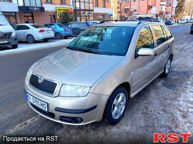 Бежевий Шкода Фабія, об'ємом двигуна 1.4 л та пробігом 215 тис. км за 4700 $, фото 6 на Automoto.ua