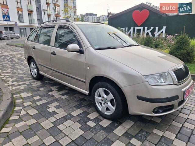 Бежевый Шкода Фабия, объемом двигателя 1.4 л и пробегом 163 тыс. км за 5499 $, фото 17 на Automoto.ua