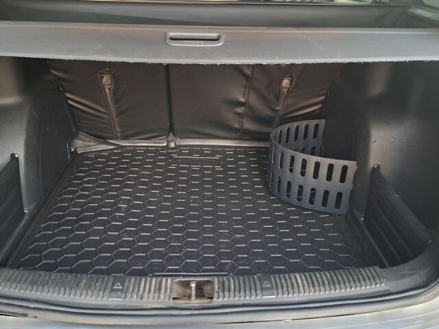 Бежевый Шкода Фабия, объемом двигателя 1.2 л и пробегом 130 тыс. км за 5576 $, фото 8 на Automoto.ua