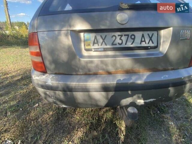 Бежевий Шкода Фабія, об'ємом двигуна 1.2 л та пробігом 205 тис. км за 3700 $, фото 11 на Automoto.ua