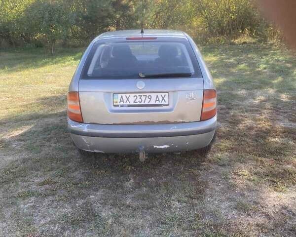 Бежевий Шкода Фабія, об'ємом двигуна 1.2 л та пробігом 205 тис. км за 3700 $, фото 2 на Automoto.ua