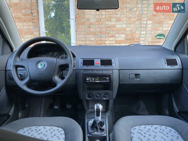 Бежевий Шкода Фабія, об'ємом двигуна 1.4 л та пробігом 218 тис. км за 5199 $, фото 27 на Automoto.ua