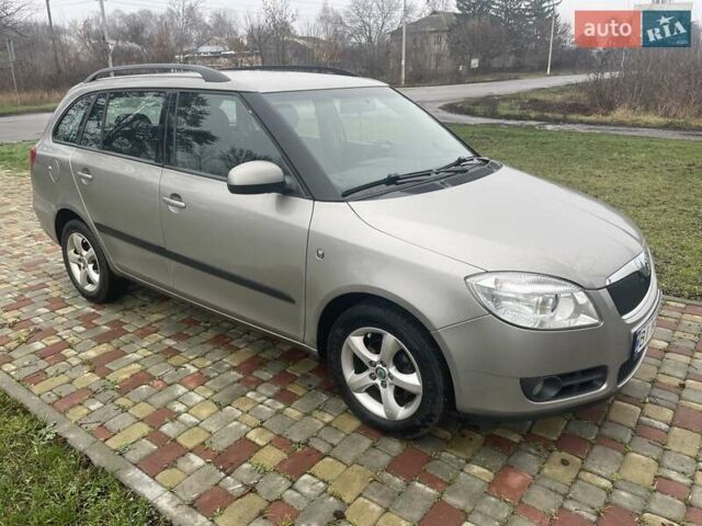 Бежевий Шкода Фабія, об'ємом двигуна 1.6 л та пробігом 225 тис. км за 6000 $, фото 4 на Automoto.ua