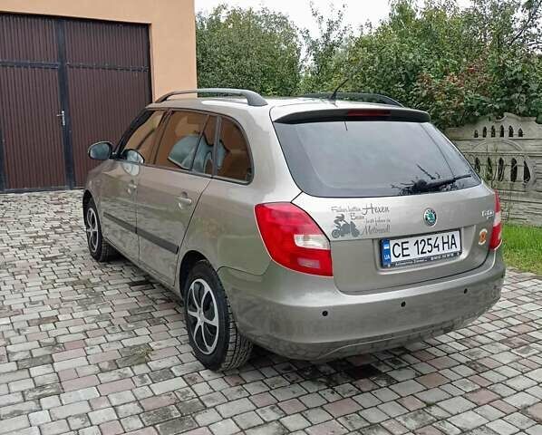 Бежевий Шкода Фабія, об'ємом двигуна 1.2 л та пробігом 314 тис. км за 4000 $, фото 3 на Automoto.ua