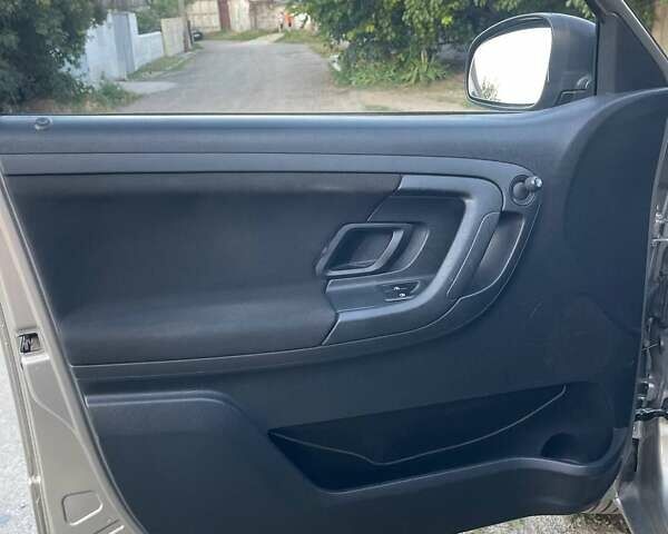 Бежевый Шкода Фабия, объемом двигателя 1.2 л и пробегом 198 тыс. км за 4500 $, фото 11 на Automoto.ua