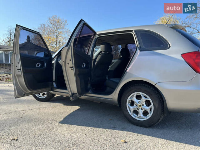 Бежевый Шкода Фабия, объемом двигателя 1.2 л и пробегом 170 тыс. км за 5500 $, фото 14 на Automoto.ua