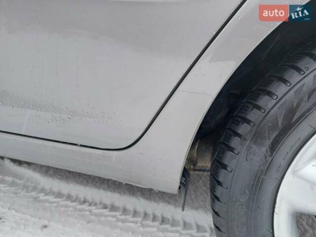 Бежевий Шкода Фабія, об'ємом двигуна 1.2 л та пробігом 324 тис. км за 5500 $, фото 43 на Automoto.ua