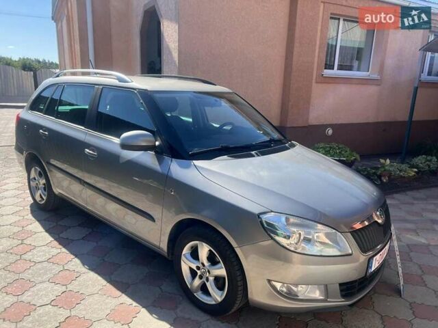 Бежевий Шкода Фабія, об'ємом двигуна 1.2 л та пробігом 253 тис. км за 5900 $, фото 34 на Automoto.ua