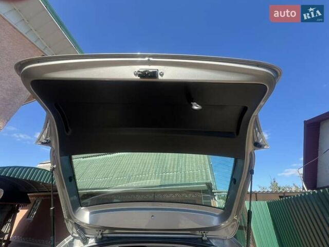 Бежевий Шкода Фабія, об'ємом двигуна 1.2 л та пробігом 253 тис. км за 5900 $, фото 39 на Automoto.ua