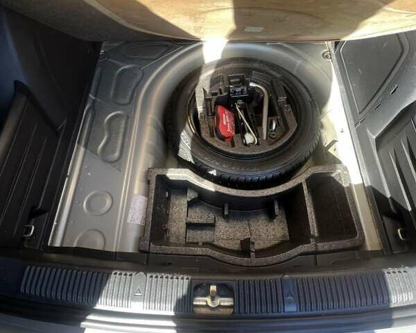 Бежевий Шкода Фабія, об'ємом двигуна 1.2 л та пробігом 253 тис. км за 5900 $, фото 47 на Automoto.ua