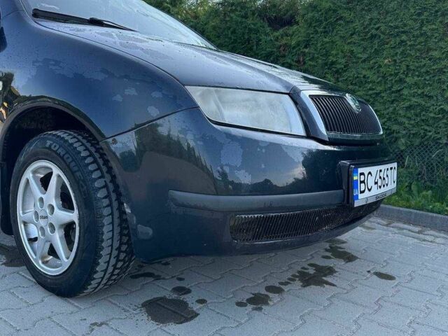 Черный Шкода Фабия, объемом двигателя 1.9 л и пробегом 452 тыс. км за 3800 $, фото 5 на Automoto.ua