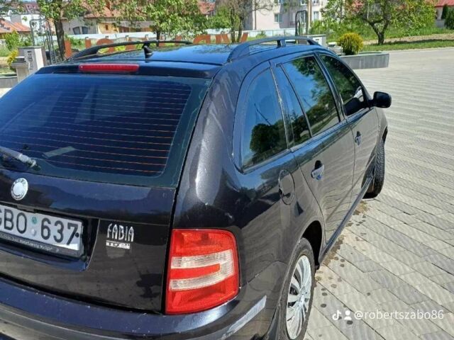 Черный Шкода Фабия, объемом двигателя 1 л и пробегом 240 тыс. км за 1900 $, фото 4 на Automoto.ua