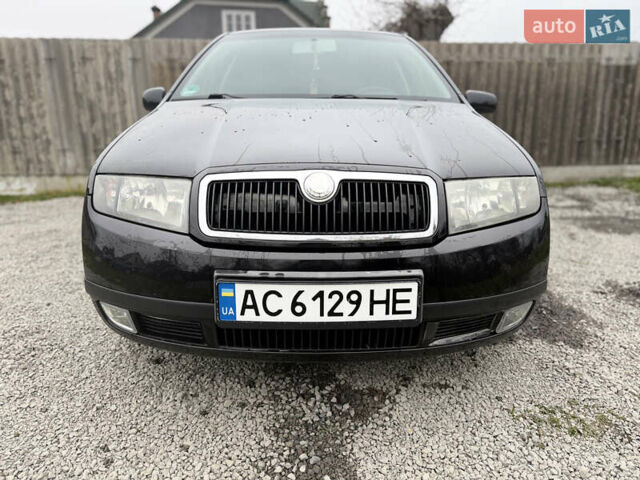 Чорний Шкода Фабія, об'ємом двигуна 1.39 л та пробігом 201 тис. км за 3750 $, фото 2 на Automoto.ua