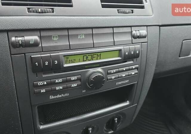 Черный Шкода Фабия, объемом двигателя 1.39 л и пробегом 173 тыс. км за 5799 $, фото 46 на Automoto.ua