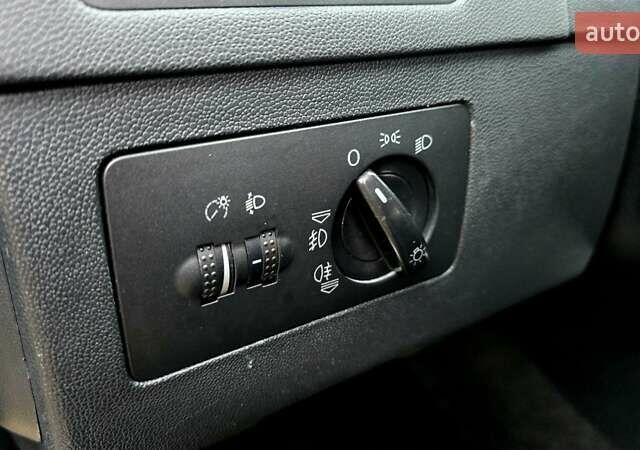 Черный Шкода Фабия, объемом двигателя 1.39 л и пробегом 173 тыс. км за 5799 $, фото 44 на Automoto.ua