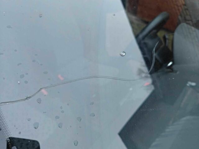 Черный Шкода Фабия, объемом двигателя 1.2 л и пробегом 315 тыс. км за 3300 $, фото 15 на Automoto.ua