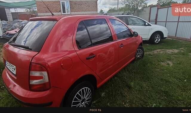 Черный Шкода Фабия, объемом двигателя 1.2 л и пробегом 173 тыс. км за 2800 $, фото 2 на Automoto.ua