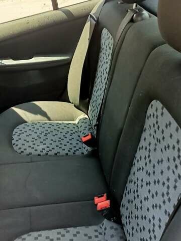 Черный Шкода Фабия, объемом двигателя 1.2 л и пробегом 189 тыс. км за 4054 $, фото 5 на Automoto.ua