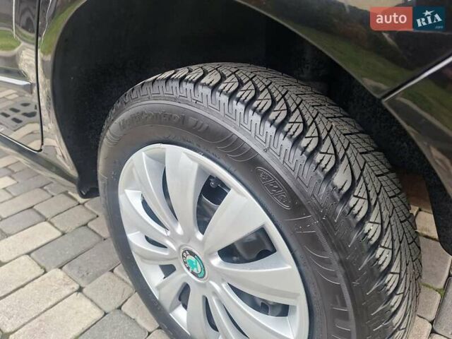 Чорний Шкода Фабія, об'ємом двигуна 1.4 л та пробігом 137 тис. км за 4750 $, фото 59 на Automoto.ua