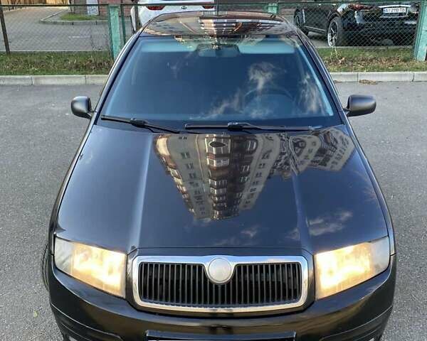 Черный Шкода Фабия, объемом двигателя 1.2 л и пробегом 340 тыс. км за 3150 $, фото 14 на Automoto.ua