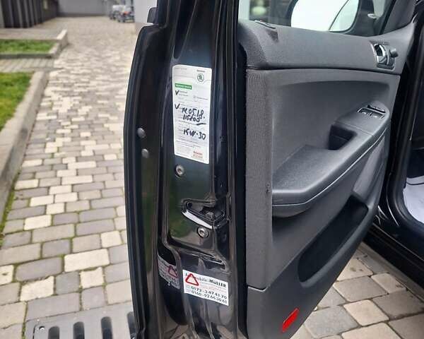 Чорний Шкода Фабія, об'ємом двигуна 1.4 л та пробігом 137 тис. км за 4750 $, фото 44 на Automoto.ua