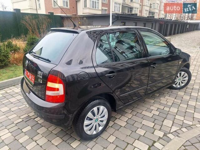 Чорний Шкода Фабія, об'ємом двигуна 1.4 л та пробігом 137 тис. км за 4750 $, фото 5 на Automoto.ua