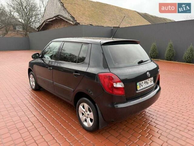 Черный Шкода Фабия, объемом двигателя 1.39 л и пробегом 209 тыс. км за 4800 $, фото 20 на Automoto.ua