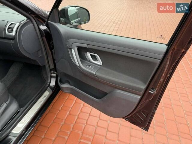 Черный Шкода Фабия, объемом двигателя 1.39 л и пробегом 209 тыс. км за 4800 $, фото 18 на Automoto.ua