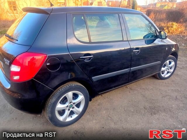 Чорний Шкода Фабія, об'ємом двигуна 14 л та пробігом 0 тис. км за 4800 $, фото 4 на Automoto.ua