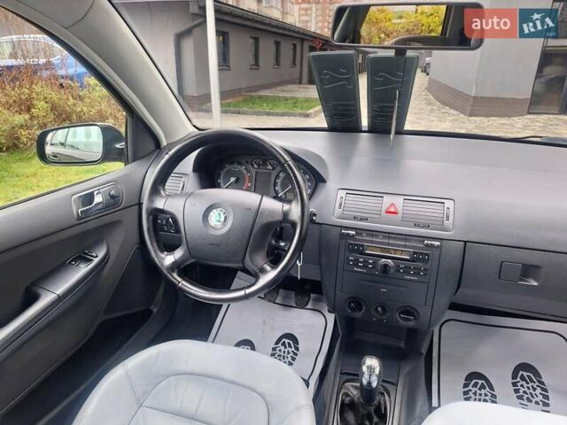 Чорний Шкода Фабія, об'ємом двигуна 1.4 л та пробігом 137 тис. км за 4750 $, фото 54 на Automoto.ua