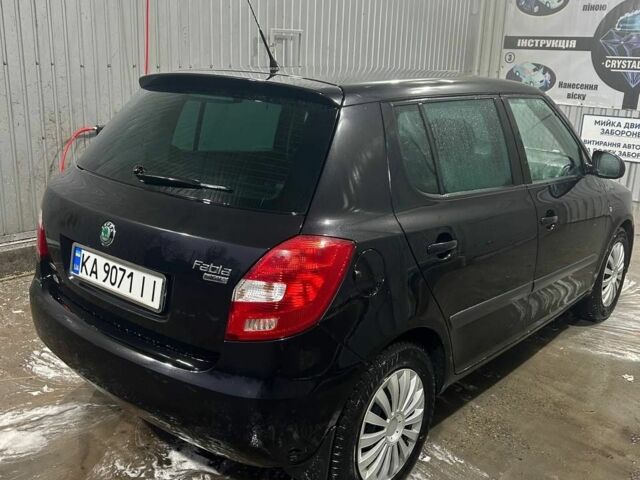 Чорний Шкода Фабія, об'ємом двигуна 1.4 л та пробігом 265 тис. км за 4000 $, фото 4 на Automoto.ua