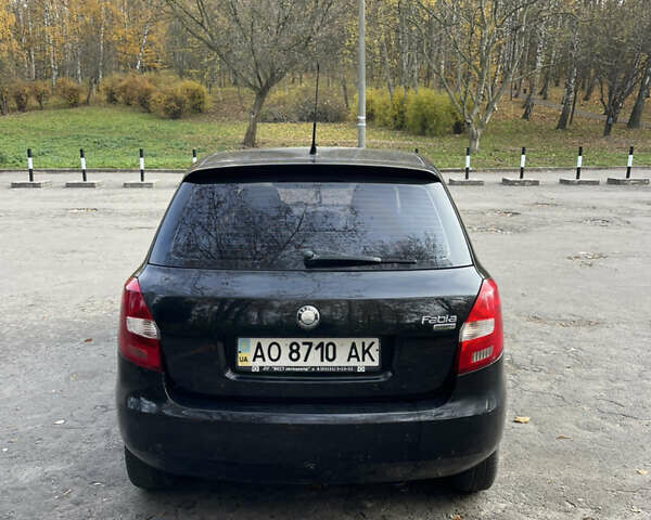 Черный Шкода Фабия, объемом двигателя 0 л и пробегом 121 тыс. км за 4100 $, фото 14 на Automoto.ua
