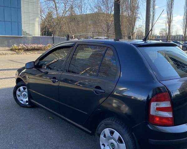 Черный Шкода Фабия, объемом двигателя 1.2 л и пробегом 340 тыс. км за 3150 $, фото 17 на Automoto.ua