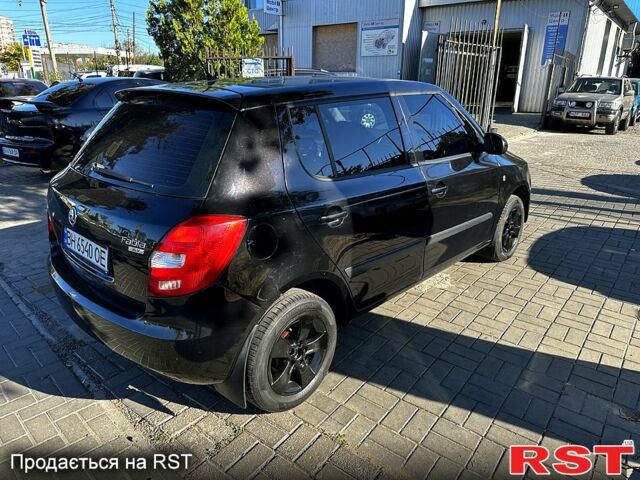 Черный Шкода Фабия, объемом двигателя 1.4 л и пробегом 0 тыс. км за 4400 $, фото 4 на Automoto.ua