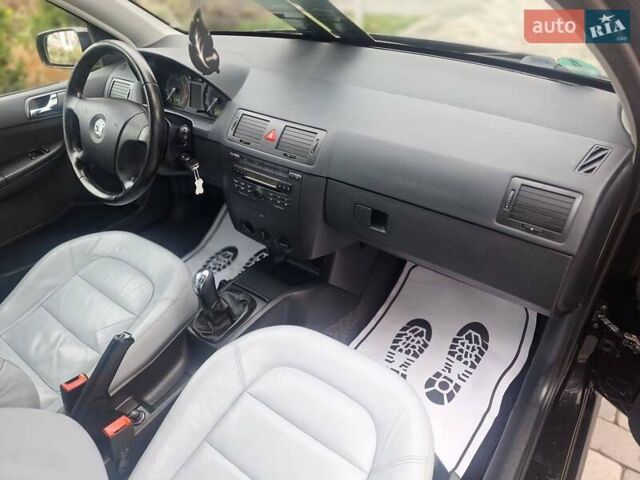 Чорний Шкода Фабія, об'ємом двигуна 1.4 л та пробігом 137 тис. км за 4750 $, фото 45 на Automoto.ua