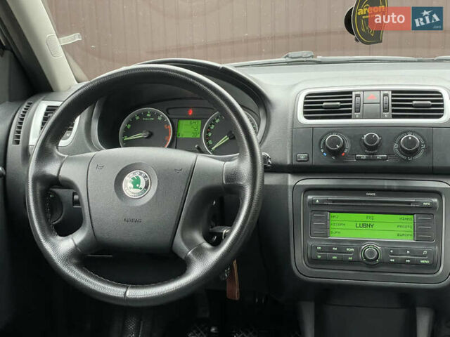 Чорний Шкода Фабія, об'ємом двигуна 1.4 л та пробігом 238 тис. км за 5150 $, фото 39 на Automoto.ua