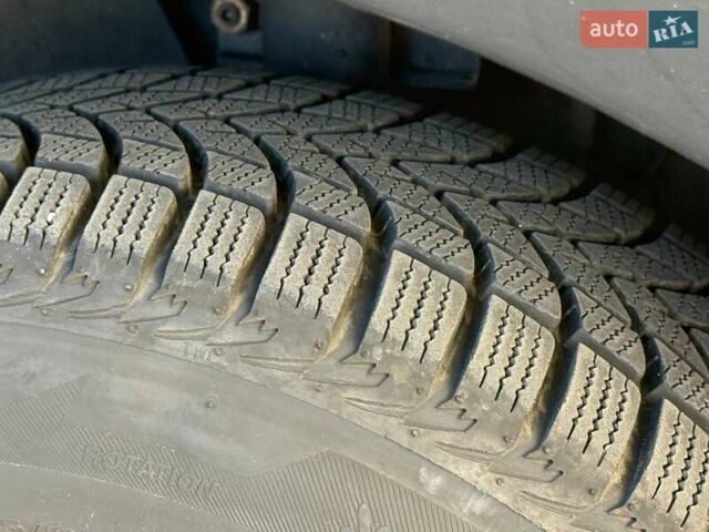 Черный Шкода Фабия, объемом двигателя 1.4 л и пробегом 203 тыс. км за 4940 $, фото 4 на Automoto.ua