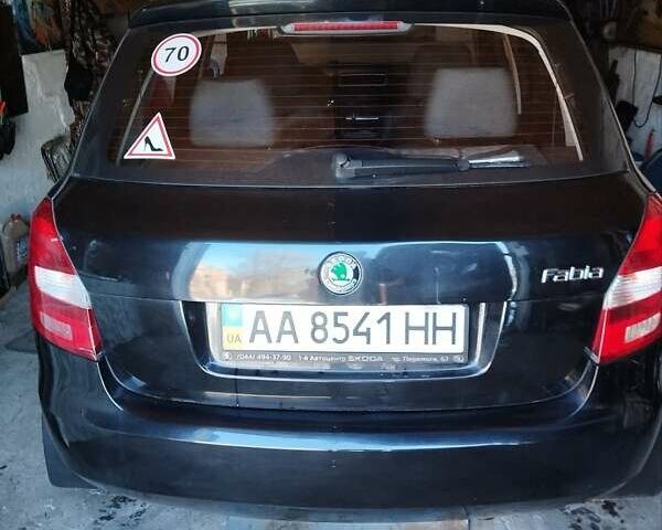Черный Шкода Фабия, объемом двигателя 1.6 л и пробегом 160 тыс. км за 5600 $, фото 41 на Automoto.ua