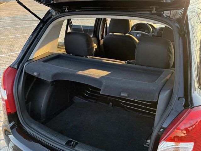 Чорний Шкода Фабія, об'ємом двигуна 1.4 л та пробігом 187 тис. км за 4600 $, фото 7 на Automoto.ua