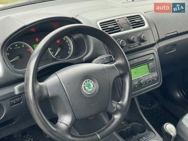 Чорний Шкода Фабія, об'ємом двигуна 1.4 л та пробігом 238 тис. км за 5150 $, фото 27 на Automoto.ua