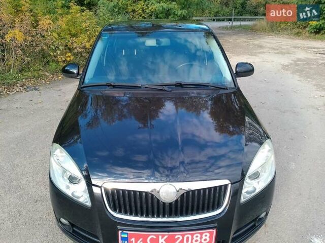 Черный Шкода Фабия, объемом двигателя 1.4 л и пробегом 135 тыс. км за 5500 $, фото 29 на Automoto.ua