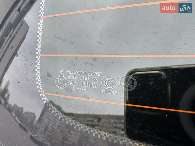 Черный Шкода Фабия, объемом двигателя 1.39 л и пробегом 167 тыс. км за 6450 $, фото 28 на Automoto.ua