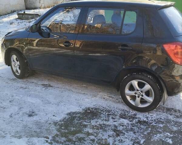 Черный Шкода Фабия, объемом двигателя 1.6 л и пробегом 160 тыс. км за 5600 $, фото 40 на Automoto.ua