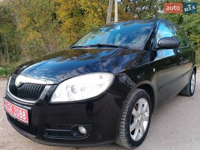 Черный Шкода Фабия, объемом двигателя 1.4 л и пробегом 135 тыс. км за 5500 $, фото 33 на Automoto.ua