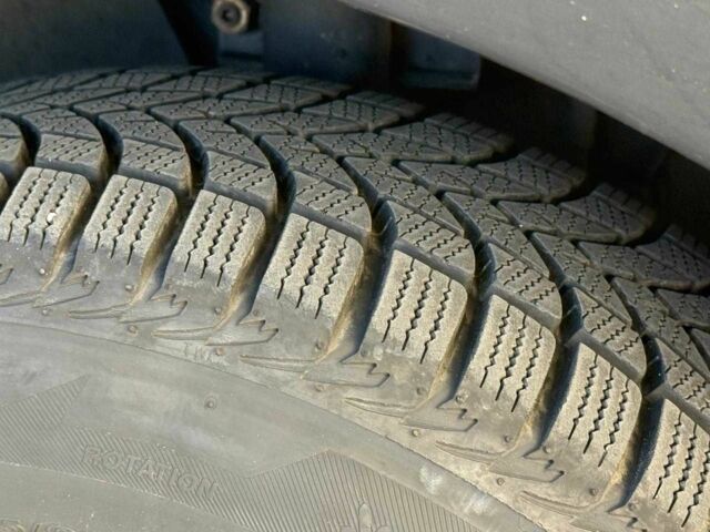 Чорний Шкода Фабія, об'ємом двигуна 1.4 л та пробігом 203 тис. км за 4940 $, фото 4 на Automoto.ua