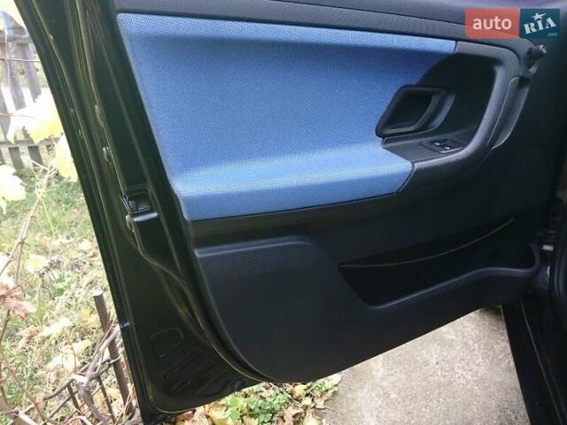 Черный Шкода Фабия, объемом двигателя 1.39 л и пробегом 237 тыс. км за 4700 $, фото 14 на Automoto.ua