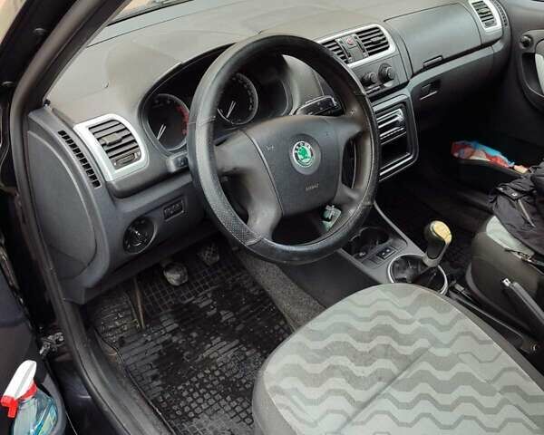 Шкода Фабия 2008 в Одессе на Automoto.ua Черный Шкода Фабия, объемом двигателя 1.39 л и пробегом 201 тыс. км за 4500 $, фото 7 на Automoto.ua