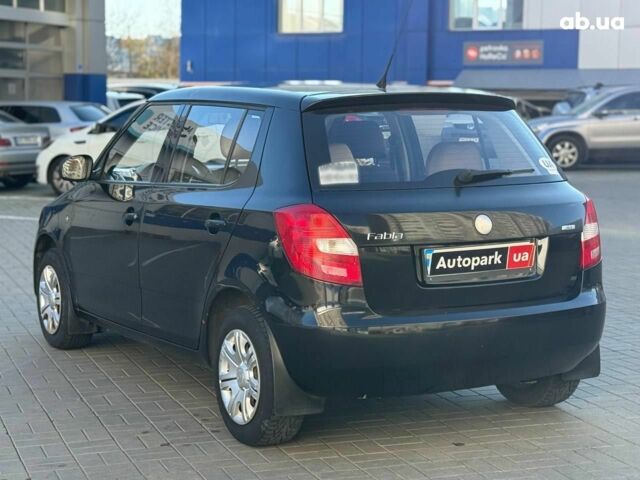 Чорний Шкода Фабія, об'ємом двигуна 1.4 л та пробігом 203 тис. км за 4940 $, фото 5 на Automoto.ua