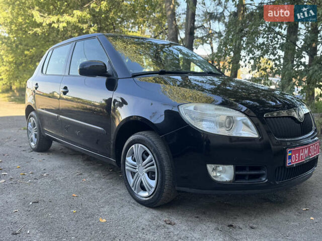 Черный Шкода Фабия, объемом двигателя 1.39 л и пробегом 153 тыс. км за 5150 $, фото 10 на Automoto.ua